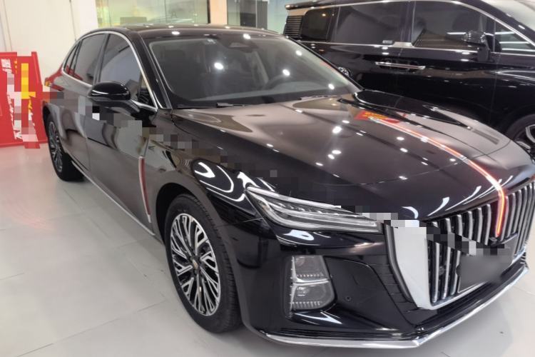 Used Hongqi H5 2025 2.0T Automatic Flag Edition – 500 000 Units Commemorative Version Front Right 45 Deg