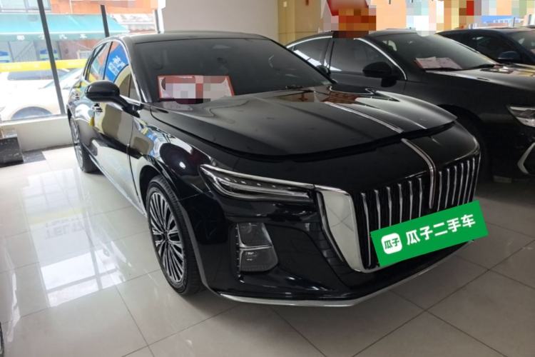 Used Hongqi H5 2025 2.0T Automatic Flag Edition – 500 000 Units Commemorative Version Front Right 45 Deg