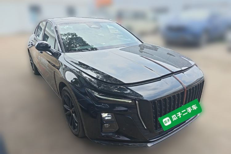 Used Hongqi H5 2025 2.0T Automatic Xuan Ying Edition Front Right 45 Deg