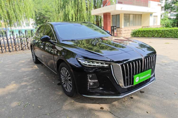Used Hongqi H5 2025 1.5T DCT Qiyun 500 000th Unit Commemorative Edition Front Right 45 Deg