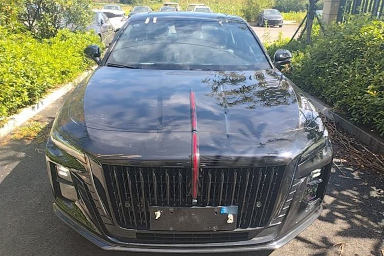 Used Hongqi H5 2025 2.0T Automatic Xuan Ying Edition Front