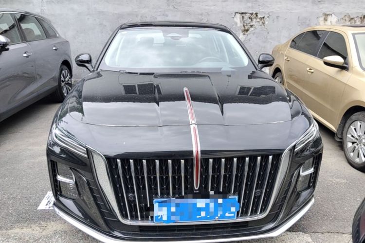 Used Hongqi H5 2025 2.0T Automatic Flag Edition – 500 000 Units Commemorative Version Front
