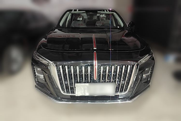 Used Hongqi H5 2025 2.0T Automatic Flag Edition – 500 000 Units Commemorative Version Front