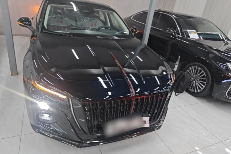 Used Hongqi H5 2025 Model 2.0T Automatic Xuan Ying 2 Million Units Commemorative Edition Front