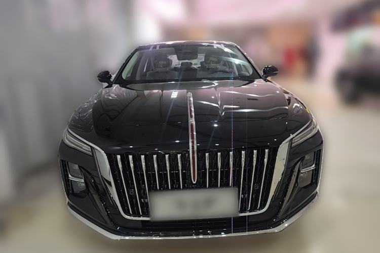 Used Hongqi H5 2025 2.0T Automatic Flag Edition – 500 000 Units Commemorative Version Front
