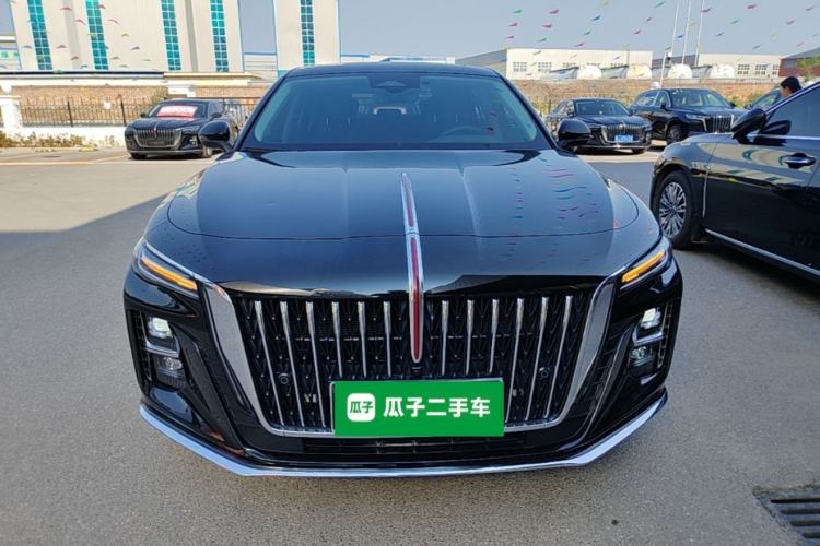 Used Hongqi H5 2025 2.0T Automatic Flag Edition – 500 000 Units Commemorative Version Front