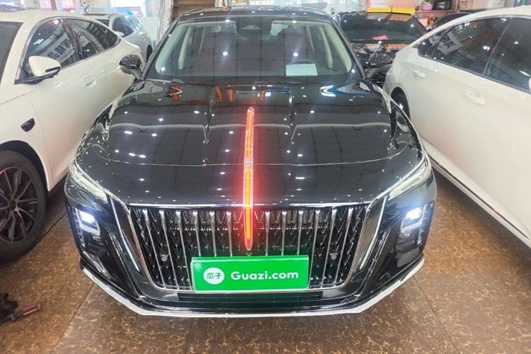 Used Hongqi H5 2025 2.0T Automatic Flag Edition – 500 000 Units Commemorative Version Front