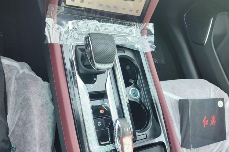 Used Hongqi H5 2025 1.5T DCT Qiyun 500 000th Unit Commemorative Edition Gear Lever