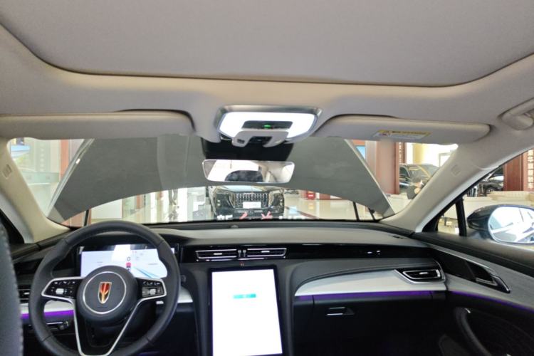 Used Hongqi H5 2025 2.0T Automatic Flag Edition – 500 000 Units Commemorative Version Headliner