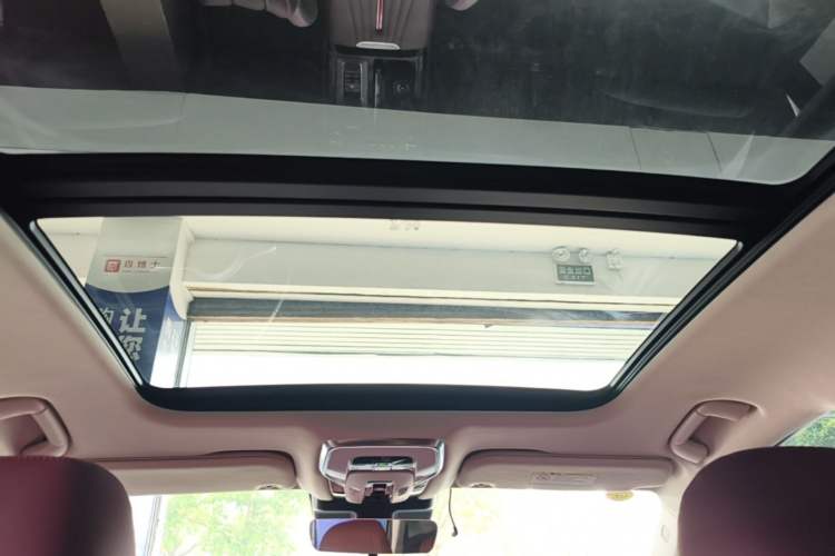 Used Hongqi H5 2025 1.5T DCT Qiyun 500 000th Unit Commemorative Edition Headliner