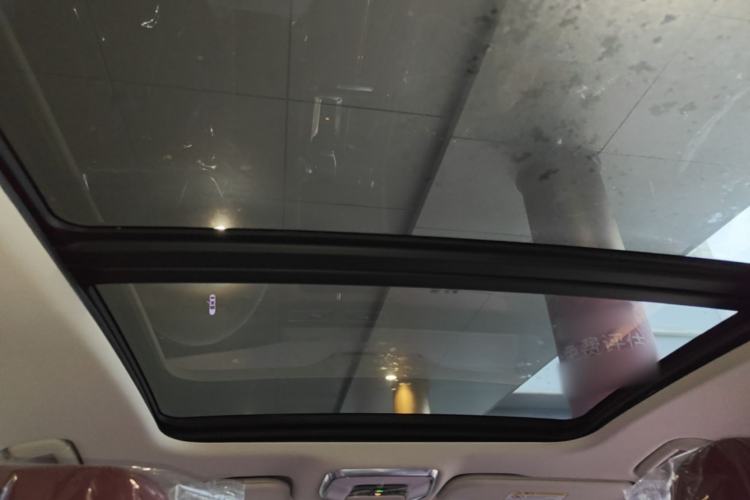 Used Hongqi H5 2025 2.0T Automatic Flagship 500 000th Unit Anniversary Edition Headliner