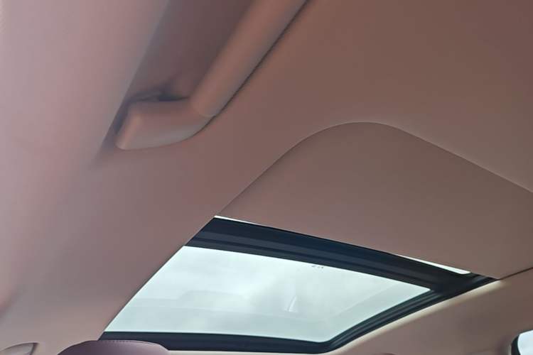 Used Hongqi H5 2025 1.5T DCT Qiyun 500 000th Unit Commemorative Edition Headliner
