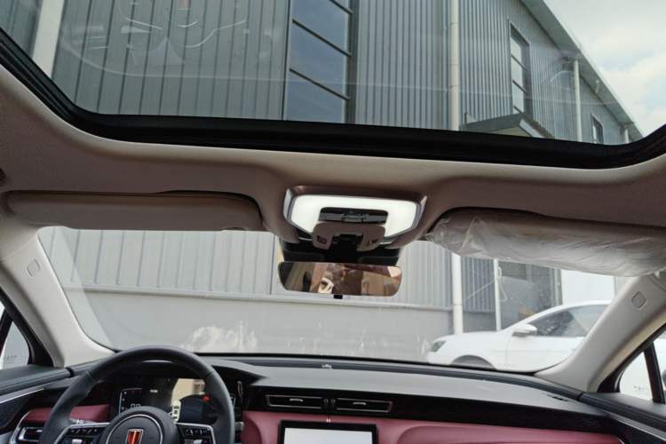 Used Hongqi H5 2025 1.5T DCT Qiyun 500 000th Unit Commemorative Edition Headliner