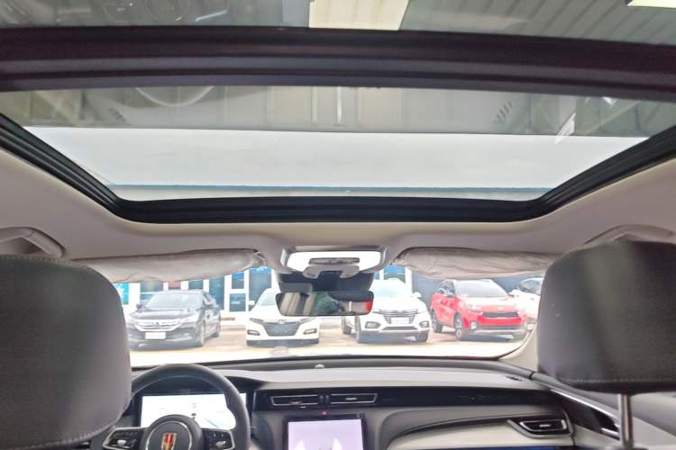 Used Hongqi H5 2025 2.0T Automatic Flag Edition – 500 000 Units Commemorative Version Headliner