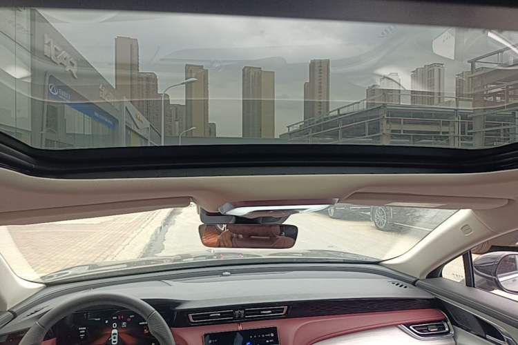Used Hongqi H5 2025 2.0T Automatic Flag Edition – 500 000 Units Commemorative Version Headliner