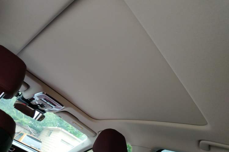 Used Hongqi H5 2025 1.5T DCT Qiyun 500 000th Unit Commemorative Edition Headliner