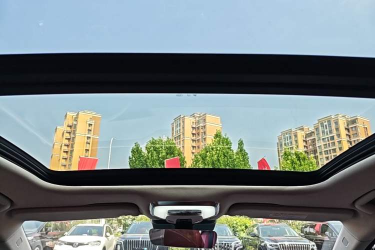 Used Hongqi H5 2025 1.5T DCT Qiyun 500 000th Unit Commemorative Edition Headliner