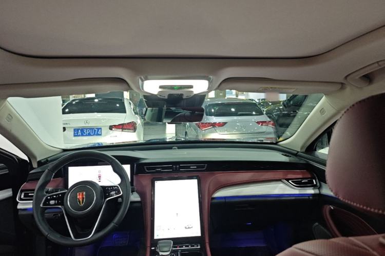 Used Hongqi H5 2025 2.0T Automatic Flag Edition – 500 000 Units Commemorative Version Headliner