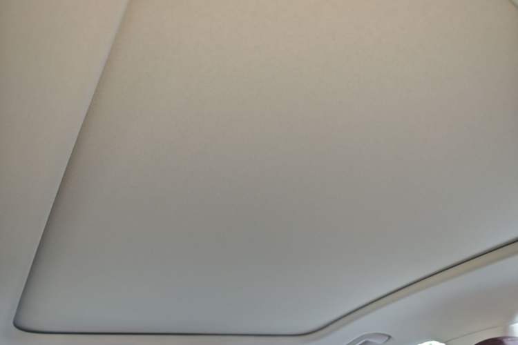 Used Hongqi H5 2025 1.5T DCT Qiyun 500 000th Unit Commemorative Edition Headliner