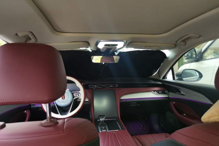 Used Hongqi H5 2025 2.0T Automatic Flag Edition – 500 000 Units Commemorative Version Headliner