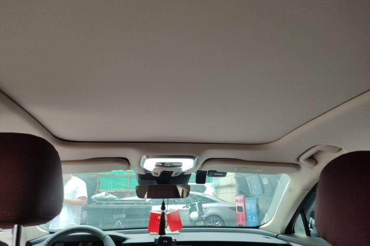 Used Hongqi H5 2025 2.0T Automatic Flag Edition – 500 000 Units Commemorative Version Headliner