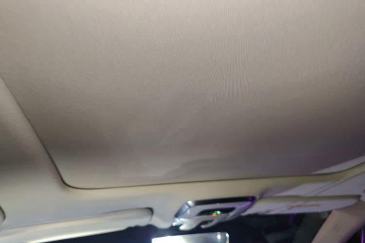 Used Hongqi H5 2025 1.5T DCT Qiyun 500 000th Unit Commemorative Edition Headliner