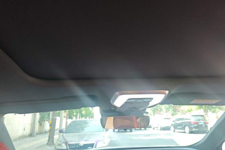 Used Hongqi H5 2025 1.5T DCT Xuan Ying Edition Headliner