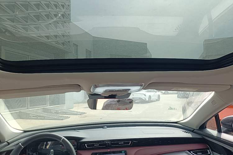 Used Hongqi H5 2025 1.5T DCT Xuan Ying Edition Headliner