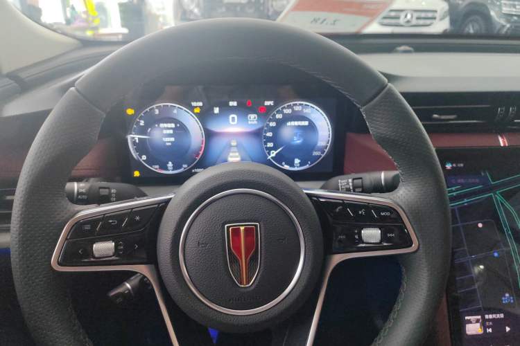 Used Hongqi H5 2025 2.0T Automatic Flag Edition – 500 000 Units Commemorative Version Instrument Cluster