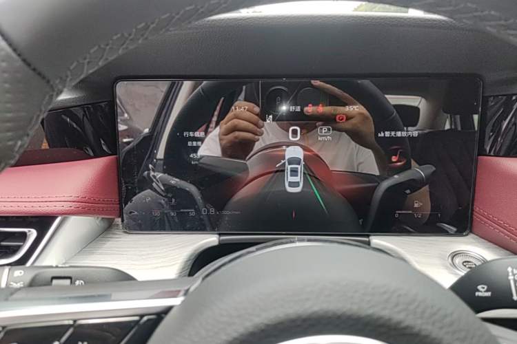 Used Hongqi H5 2025 2.0T Automatic Flag Edition – 500 000 Units Commemorative Version Instrument Cluster
