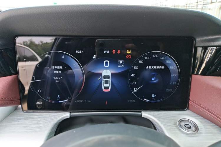 Used Hongqi H5 2025 2.0T Automatic Flag Edition – 500 000 Units Commemorative Version Instrument Cluster