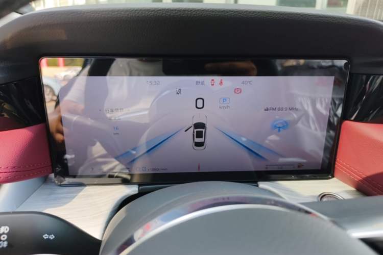 Used Hongqi H5 2025 2.0T Automatic Flag Edition – 500 000 Units Commemorative Version Instrument Cluster
