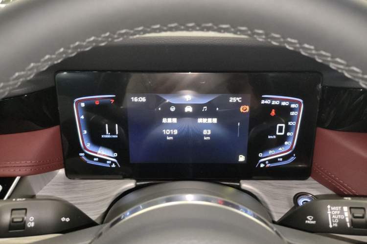 Used Hongqi H5 2025 1.5T DCT Qiyun 500 000th Unit Commemorative Edition Instrument Cluster