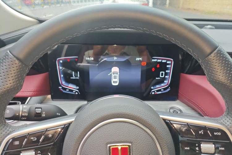 Used Hongqi H5 2025 1.5T DCT Qiyun 500 000th Unit Commemorative Edition Instrument Cluster