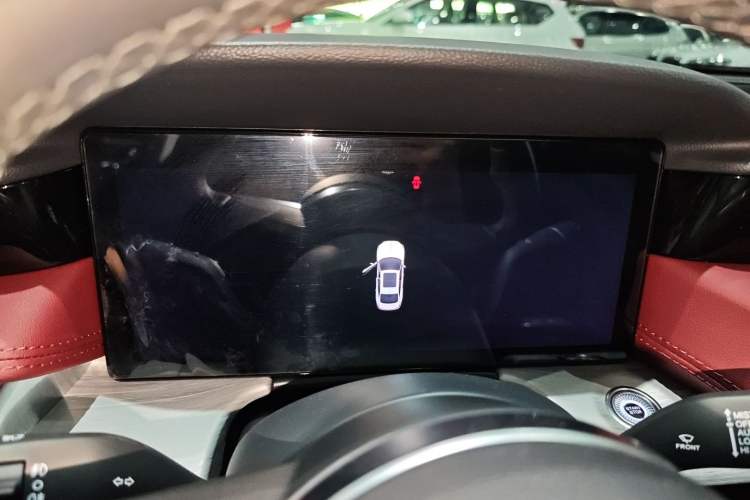 Used Hongqi H5 2025 2.0T Automatic Flag Edition – 500 000 Units Commemorative Version Instrument Cluster