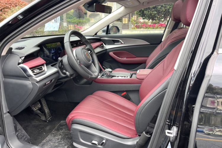 Used Hongqi H5 2025 2.0T Automatic Flagship 500 000th Unit Anniversary Edition Interior 1