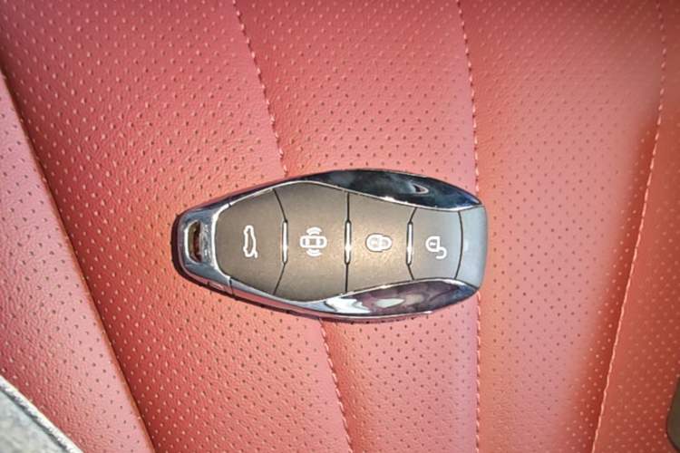 Used Hongqi H5 2025 1.5T DCT Qiyun 500 000th Unit Commemorative Edition Interior 1