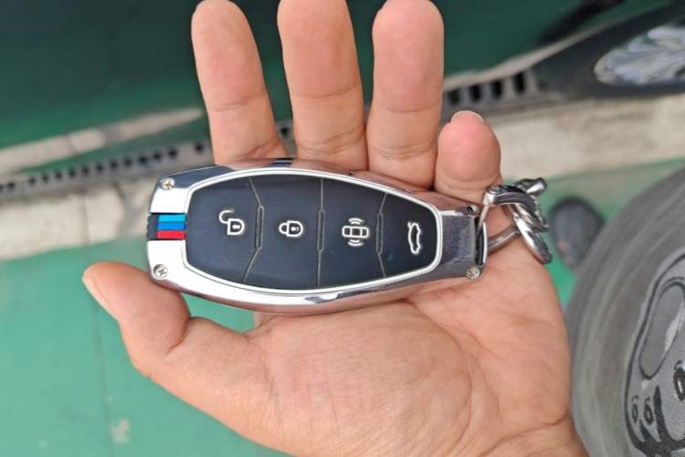 Used Hongqi H5 2025 1.5T DCT Qiyun 500 000th Unit Commemorative Edition Interior 1