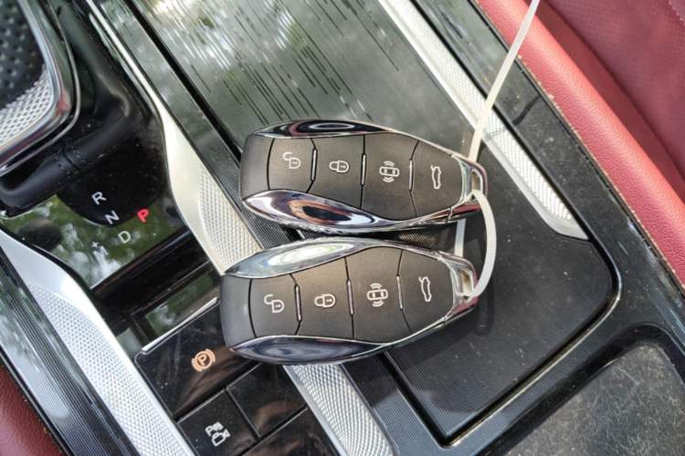 Used Hongqi H5 2025 1.5T DCT Qiyun 500 000th Unit Commemorative Edition Interior 1