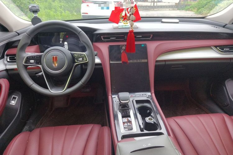 Used Hongqi H5 2025 2.0T Automatic Flag Edition – 500 000 Units Commemorative Version Interior 2