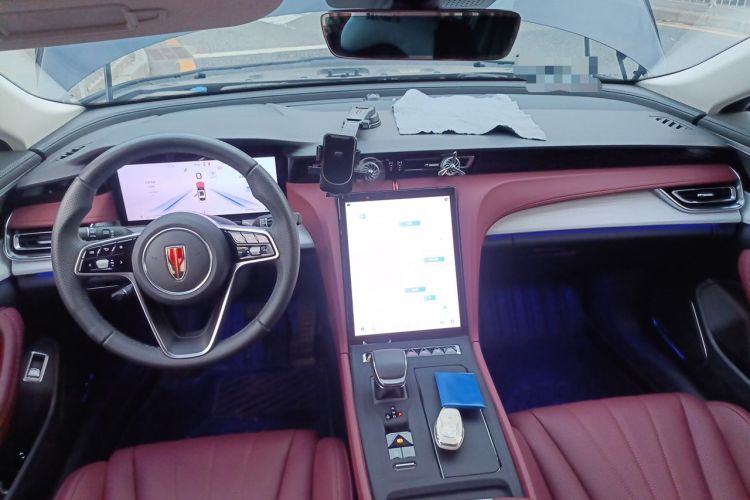 Used Hongqi H5 2025 2.0T Automatic Flag Edition – 500 000 Units Commemorative Version Interior 2