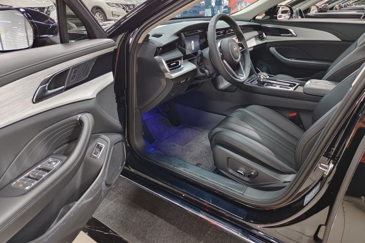Used Hongqi H5 2025 1.5T DCT Qiyun 500 000th Unit Commemorative Edition Interior 2