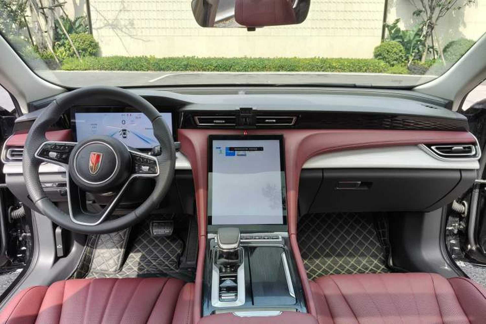 Used Hongqi H5 2025 2.0T Automatic Flag Edition – 500 000 Units Commemorative Version Interior 2