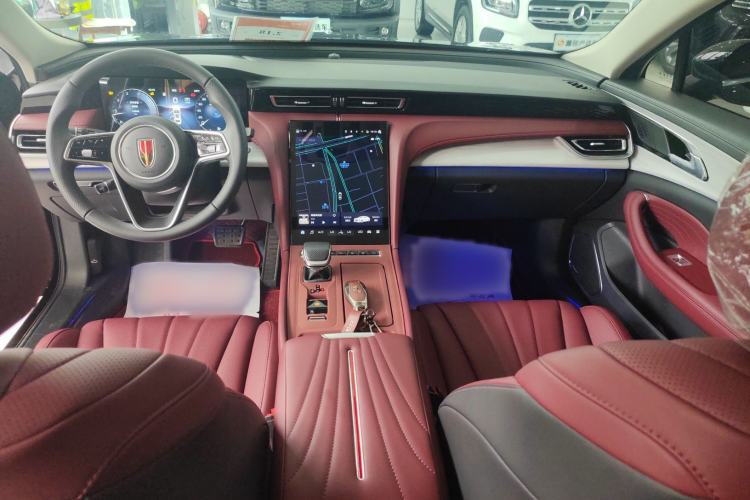 Used Hongqi H5 2025 2.0T Automatic Flag Edition – 500 000 Units Commemorative Version Interior 3