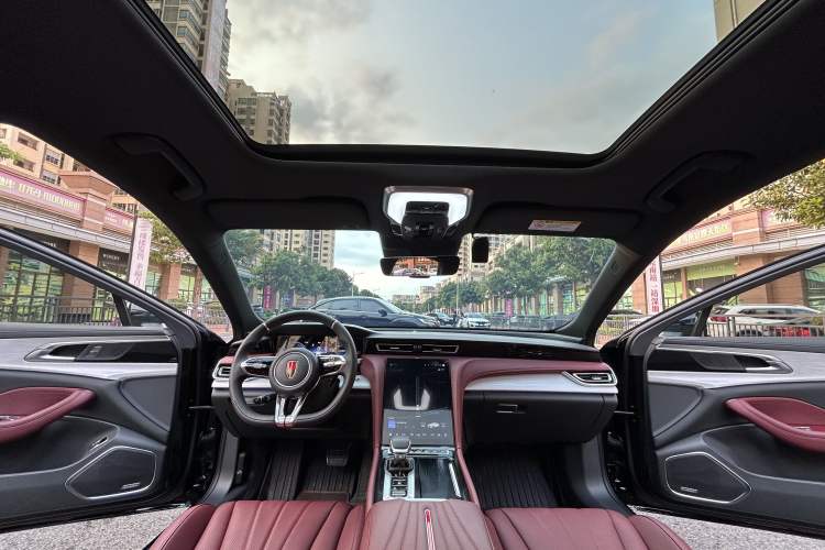 Used Hongqi H5 2025 2.0T Automatic Xuan Ying Edition Interior 5