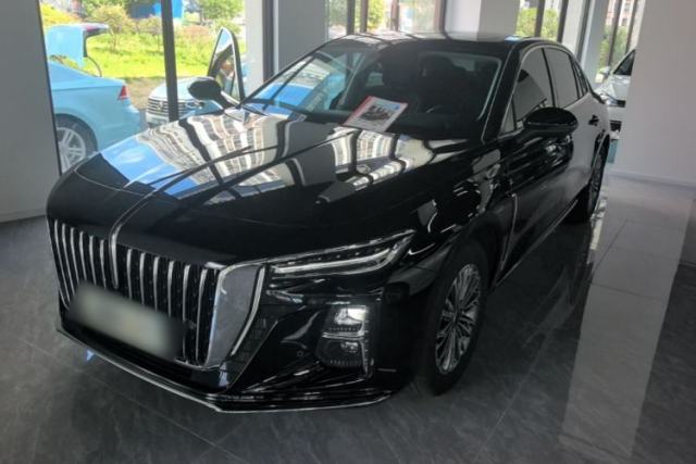 Hongqi H5 2025 1.5T DCT Qiyun 500 000th Unit Commemorative Edition d’occasion