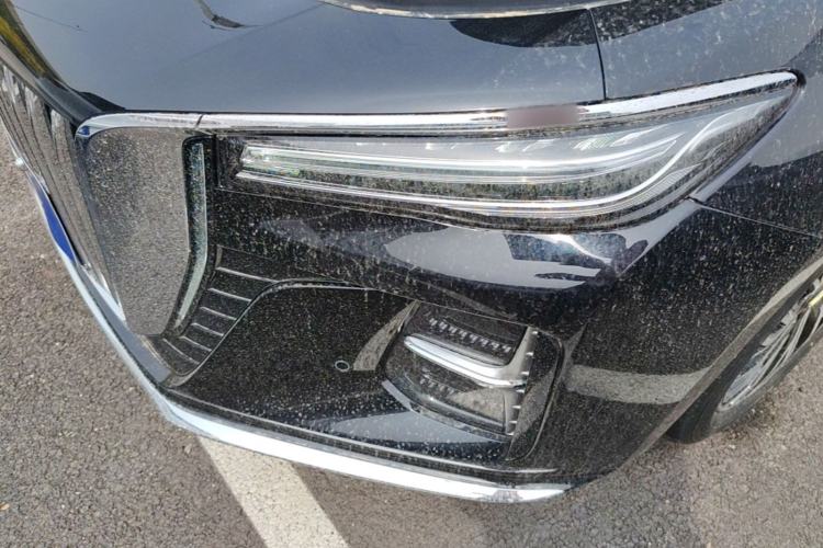 Used Hongqi H5 2025 2.0T Automatic Flag Edition – 500 000 Units Commemorative Version Left Front Headlight