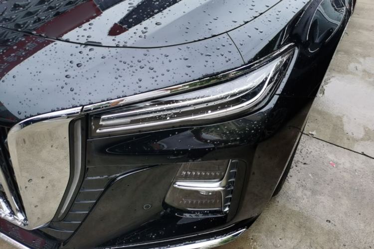 Used Hongqi H5 2025 2.0T Automatic Flag Edition – 500 000 Units Commemorative Version Left Front Headlight
