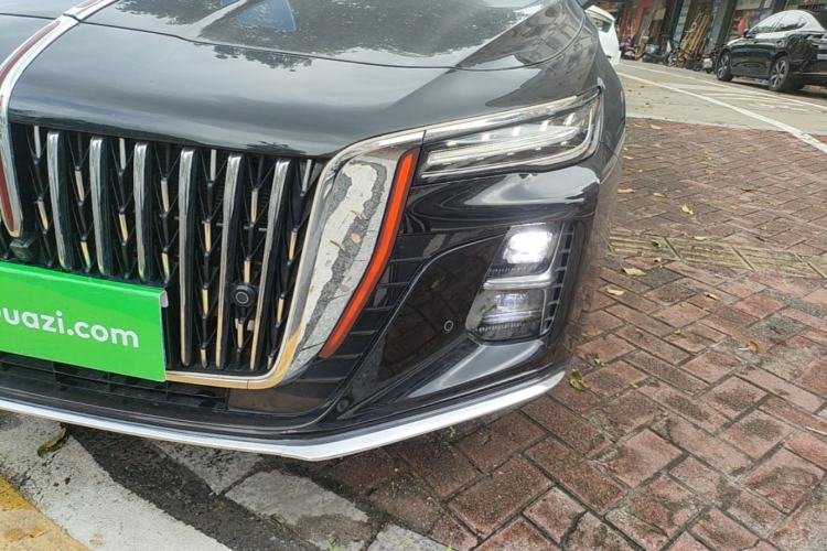 Used Hongqi H5 2025 2.0T Automatic Flag Edition – 500 000 Units Commemorative Version Left Front Headlight