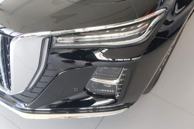Used Hongqi H5 2025 1.5T DCT Qiyun 500 000th Unit Commemorative Edition Left Front Headlight